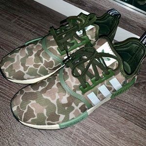 NikeNmdCamo SZ10